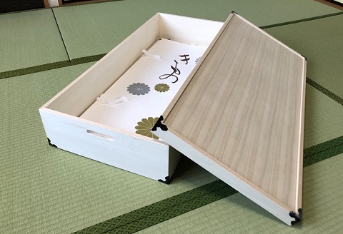 桐たんす 着物収納の定番 総桐衣装ケース1段：B545-002