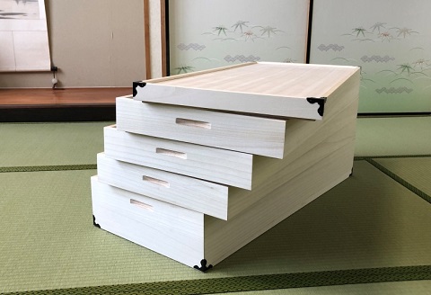 桐たんす 着物収納の定番 総桐衣装ケース4段：B750-003