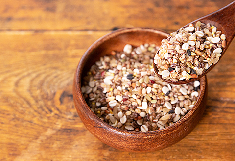 国産十六穀米4kg：B305-004