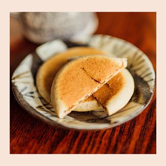 銘菓に旅する逸口香♪三種の味くらべ（14枚入り）：A085-038