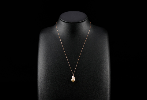 7.5ミリ可愛いアコヤバロックパールペンダントネックレス：B620-002