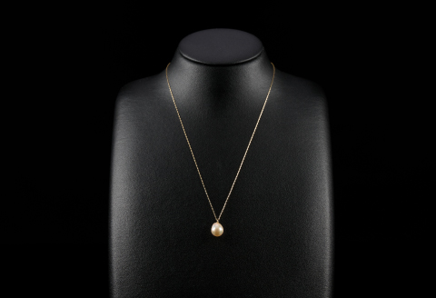 8.5ミリ可愛いアコヤバロックパールペンダントネックレス：B690-005