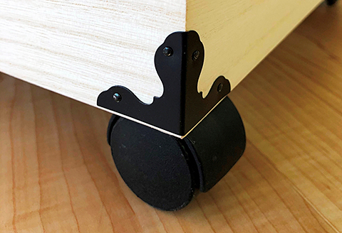 桐たんす 移動も楽々キャスター付きの着物収納 桐箱4段：B750-005