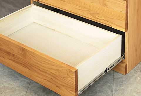 120LCBR 無垢材を使用したチェスト【諸富家具】：C173-007