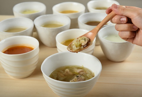 KUREHAの【人に優しい佐賀野菜のスープ】8袋：B220-016