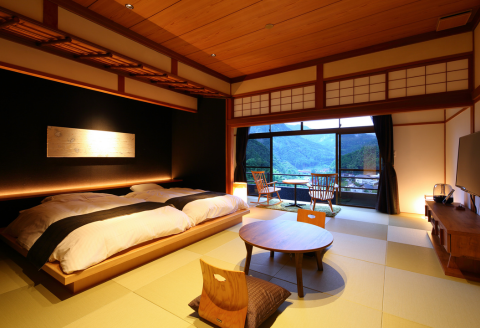 古湯・熊の川温泉 杉乃家 ペア宿泊券 地場産品付き 温泉旅館 1泊2食 古湯温泉 美しい自然 癒しの宿 人気：C250-028