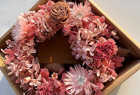 フラワーリース　ピンク：B180-040