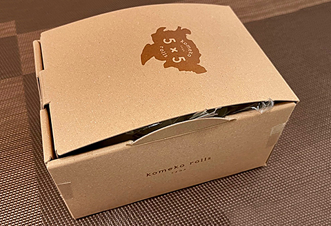 プレミアム冷凍米粉ロールケーキ1箱 ：A090-007