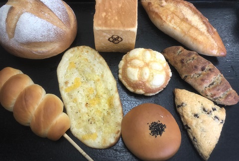 佐賀県産小麦のよつばパンおすすめパン9個セット（小サイズ）：B110-030