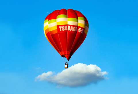 小粒で可愛いシンプルな雲のシルバーペンダント：B270-007