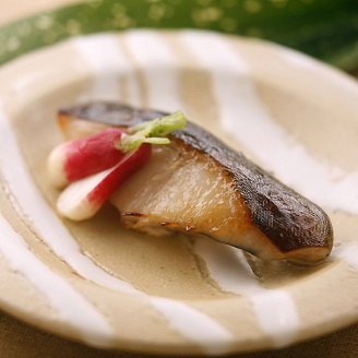 【定期便3回】銀だらづくし（西京漬詰合せ8切）：B985-001