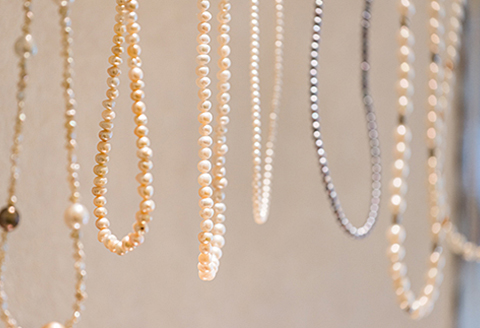 注目の旬アイテム♪アコヤ真珠イヤーカフ YG：B530-013