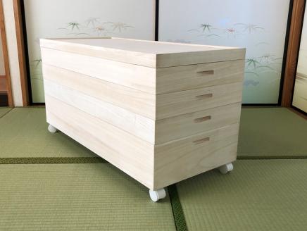 桐たんす 総桐着物収納4段キャスター付 KR-4CM：B690-002