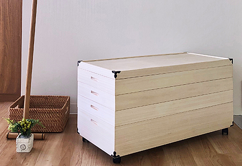 桐たんす 移動も楽々キャスター付きの着物収納 桐箱4段：B750-005