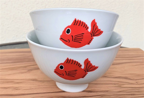 目出鯛器 茶碗大小セット 唐津の焼物 茶碗大×1 茶碗小×1 お食い初め 百日祝い 出産祝い 誕生日 入学祝い お祝い事 プレゼント等