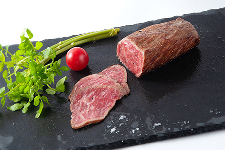 佐賀牛 A5等級上 ももブロック800g ビーフシチュー 煮込み ローストビーフ サイコロステーキ 焼肉 キャンプ ギフト