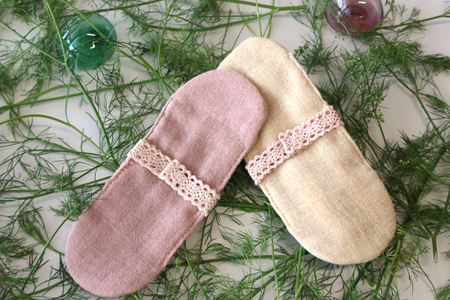 布ナプキン(おりもの用) 草木染/よもぎの葉 冷え性改善 腹痛 腰痛 生理痛の緩和 無農薬