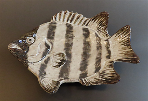 唐津焼 お魚 中皿シリーズ(イシダイ) 料理 食器