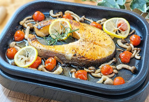 玄海サーモンステーキカット切身 200g×3パック(合計600g) おさかな村 お弁当 おかず