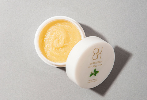 クオン ボディソルトスクラブ 160g 天然由来 ボディケア ソープ コスメ 美容 QUON