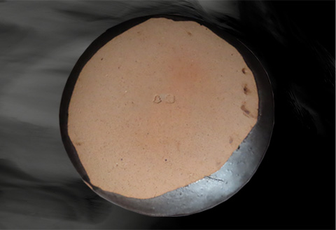 唐津焼 黒唐津もみじ(丸型) 三代中野霓林作 黒唐津 もみじ 飾り皿 盛り皿