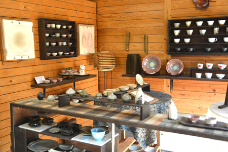 目出鯛器 茶碗大小セット 唐津の焼物 茶碗大×1 茶碗小×1 お食い初め 百日祝い 出産祝い 誕生日 入学祝い お祝い事 プレゼント等