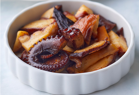 おつまみ 5点セット (合計236g) 詰め合わせ 燻製セット 家呑み おつまみ 燻製 タコ パテ チェダーチーズ ナッツ ビーフジャーキー ササミの燻製 ギフト