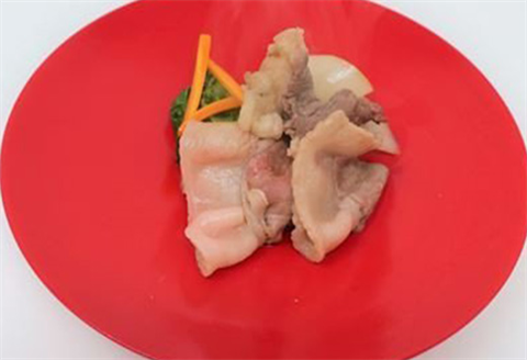 天然いのしし肉切り落とし 900g 肉 ジビエ ぼたん肉 猪 ぼたん鍋の他 焼肉や炒め物など 冷凍 ジビエ