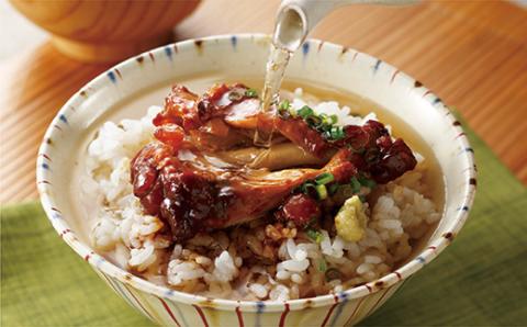 ｂ-３９４　みつせ鶏  うまとろ手羽煮