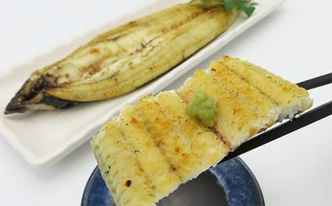 ｏ-００３　うなぎの特選白焼き【２尾】