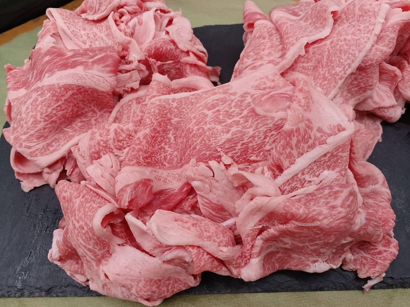 佐賀牛切り落とし (もも かた) 600g(200g×3パック) 212-J1795