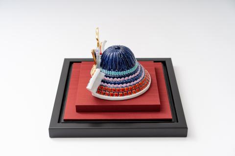 色鍋島 兜飾り（大） 023-H1055