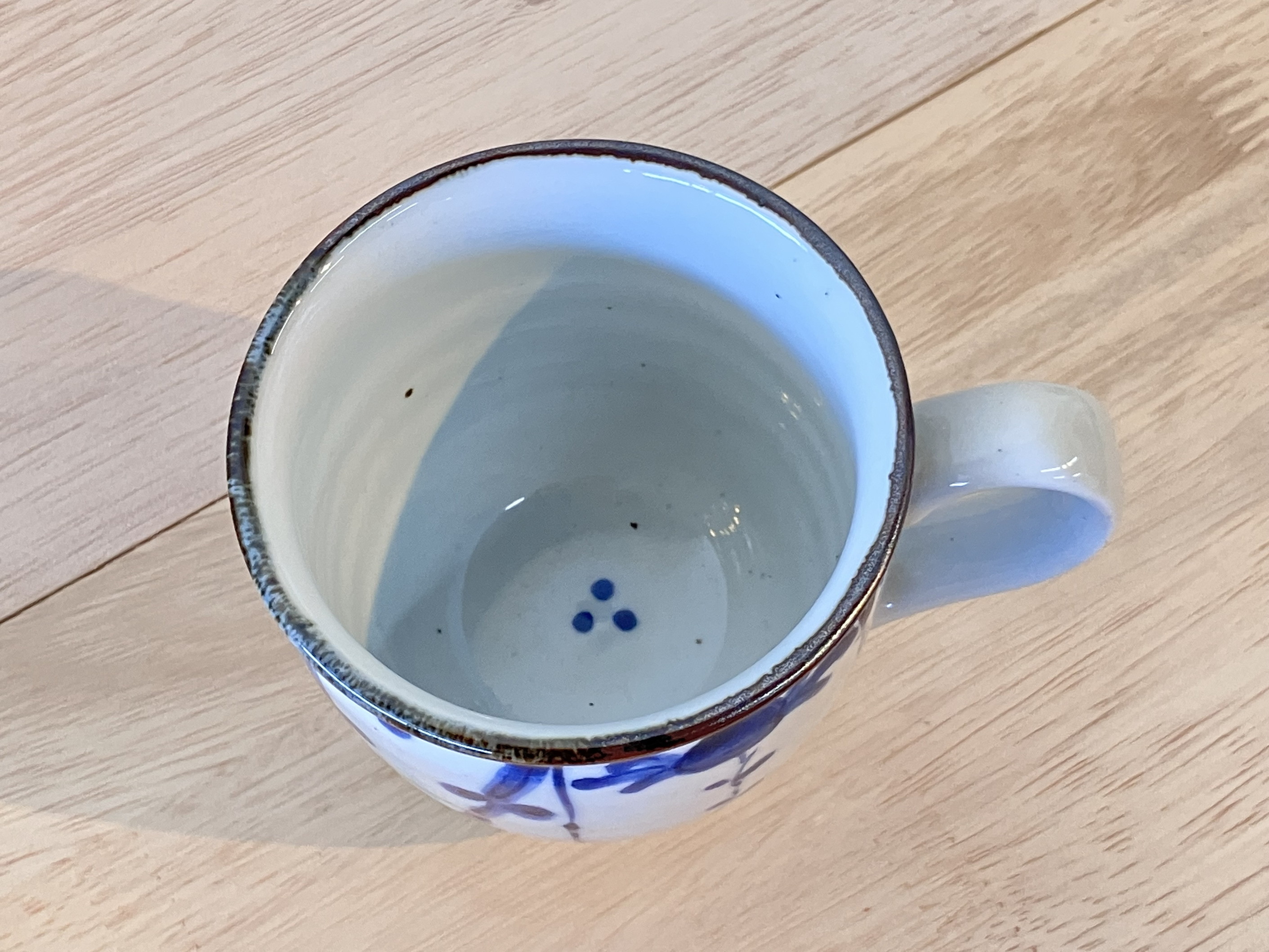 伊万里焼 古染地紋マグカップ 165-H1064