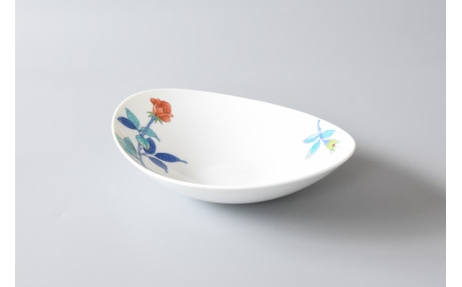 【伊万里焼】薔薇反パスタ皿 赤・青（色選択・どちらか1枚をお届け） 028-H1191