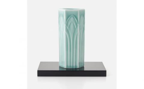 【伊万里焼】青磁鎬彫六角花瓶 027-H674