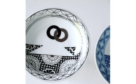 【伊万里焼】温故知新小皿（輪繋菊紋）2枚セット 135-H741