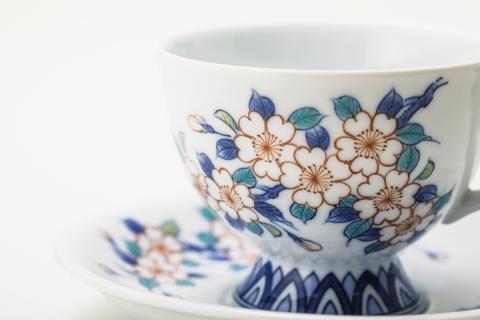 色鍋島桜樹文珈琲碗 023-H806