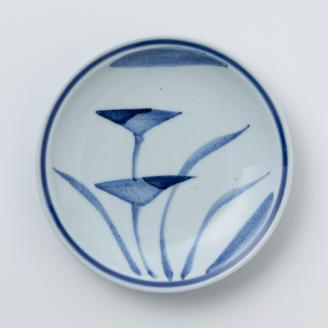 伊万里陶苑 嬉草紋18cm皿（縁付） 070-H976