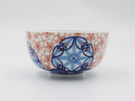 【伊万里焼】「色鍋島梅詰丸紋小丼」色鍋島・伊万里・鍋島・磁器・市川光山窯 022-H996