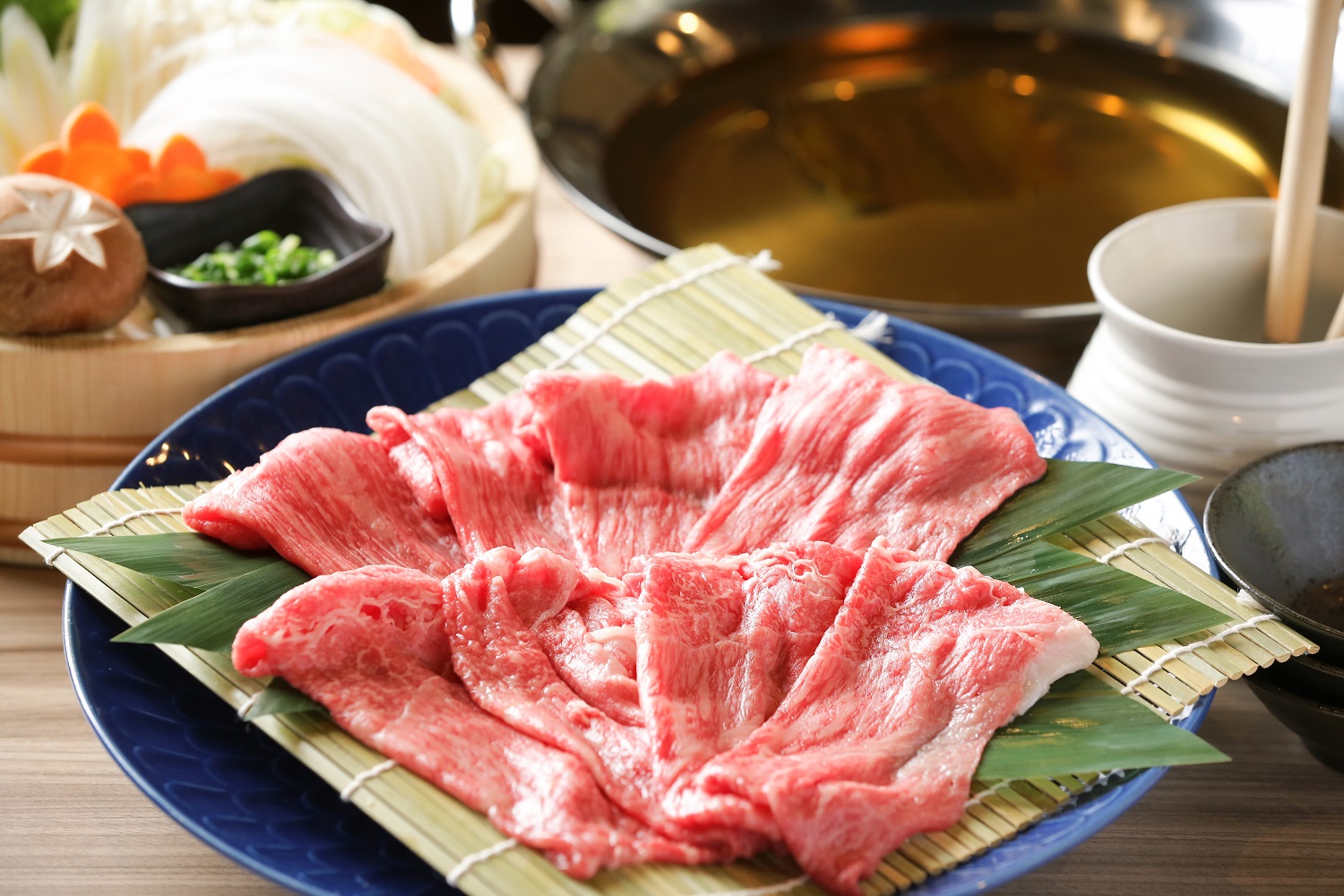 【佐賀牛】 赤身 モモスライス 400g （400g×1パック） すき焼き しゃぶしゃぶ 焼肉におすすめ 150-J659