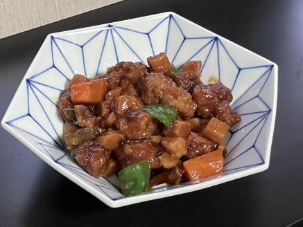 伊万里焼 麻の葉亀甲中鉢 165-H1074