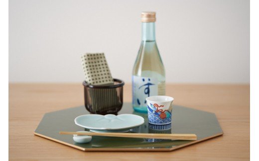 【伊万里焼】伊万里鍋島焼ぐい呑揃（5個入）絵違い 028-H1157