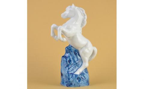 【伊万里焼】若駒 インテリア 置物 025-H572