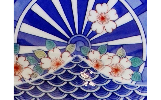 【伊万里焼】市川冬山窯「色鍋島御所車文尺桜鉢」 037-H755