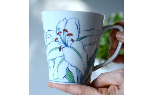 【伊万里焼】カサブランカマグカップ 花柄（染錦）【アトリエまりゑ】 135-H933