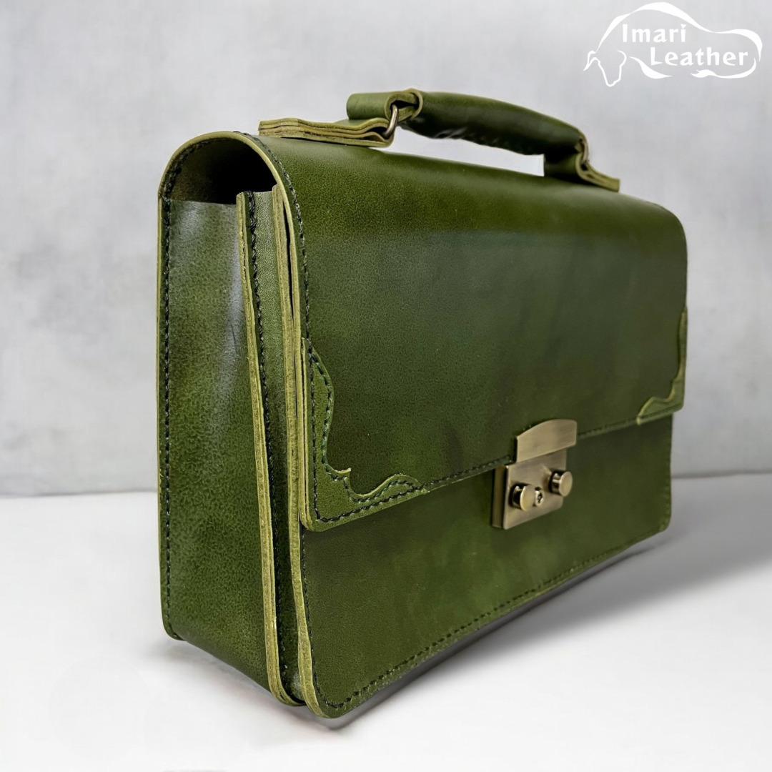 【伊万里レザー】セカンドバッグ【職人手縫い】 115-N243