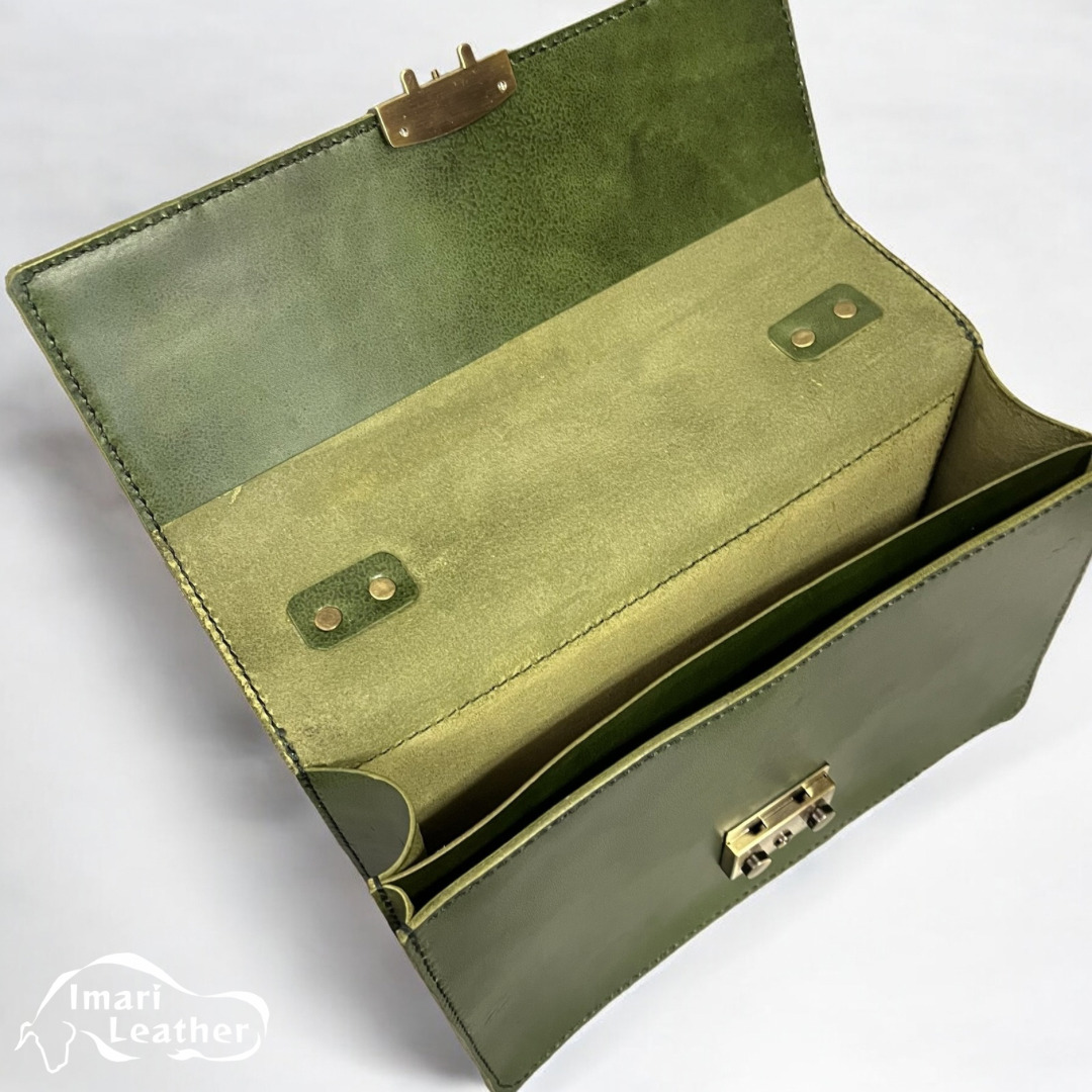 【伊万里レザー】セカンドバッグ【職人手縫い】 115-N243