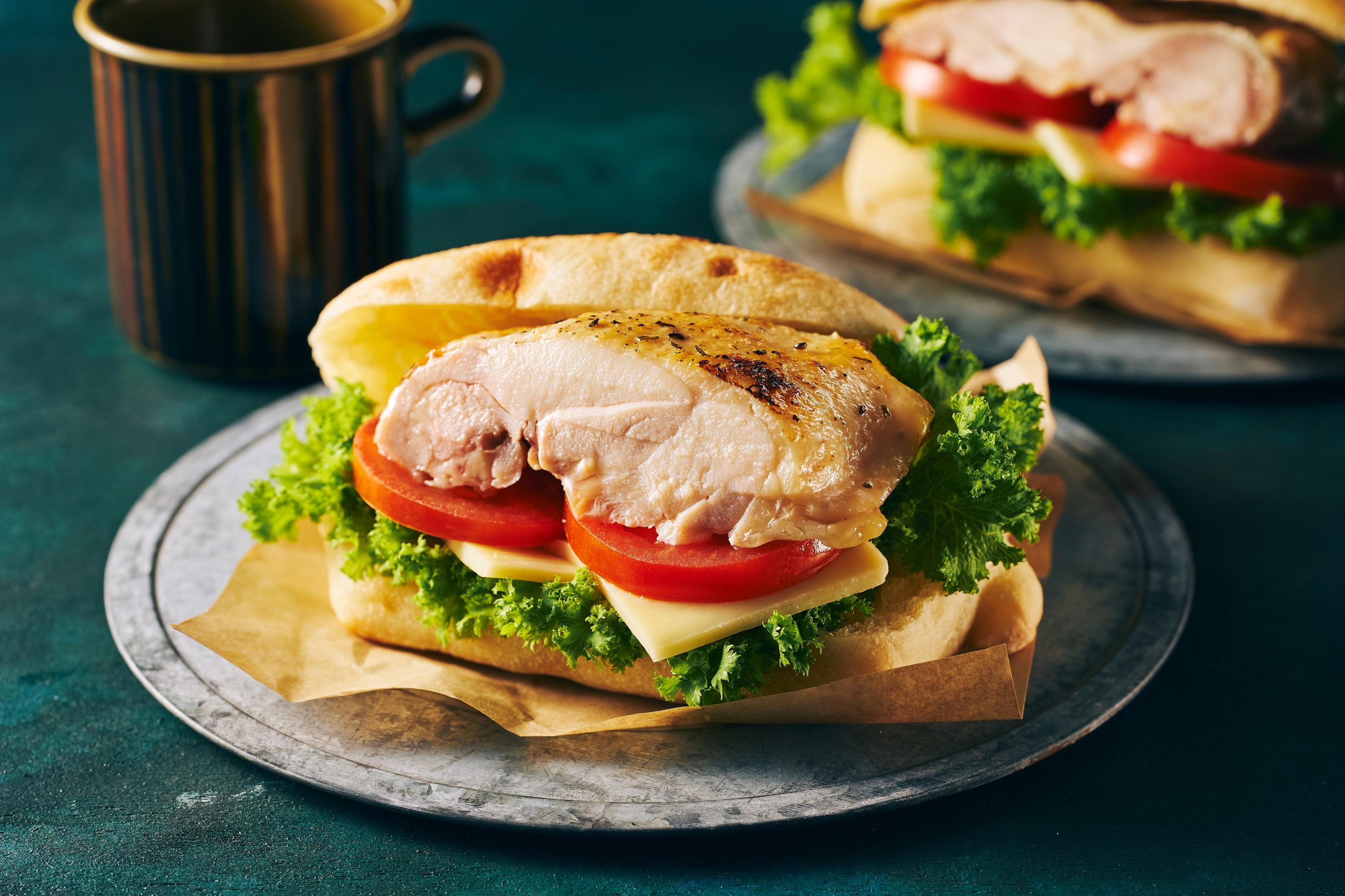 伊万里ヤマンドリ ローストチキン&チキンソーセージ 016-G287