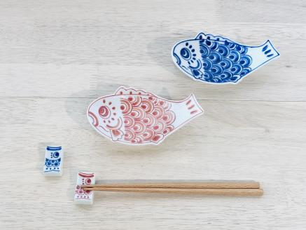 伊万里焼 鯉のぼり（マゴイ・ヒゴイ）小付・箸置セット 165-H1065