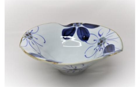 【伊万里焼】大輪花ひねり鉢 032-H616